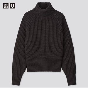 Uniqlo U knit turtleneck sweater